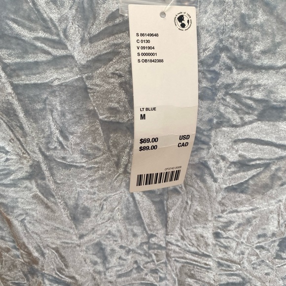 URBAN OUTFITTERS Corina Pastel Blue Velvet Midi Dress - Picture 9 of 9